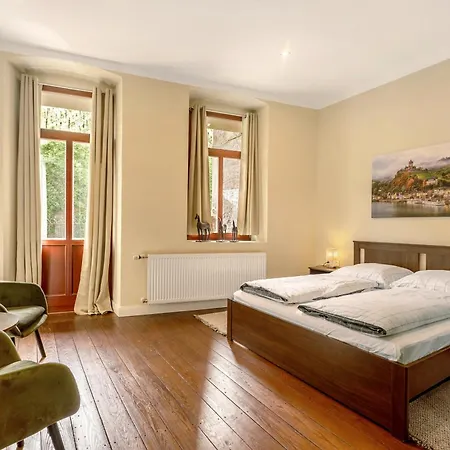 Alte Stadtvilla Am Weinberg 1 Traben-Trarbach Esterno foto