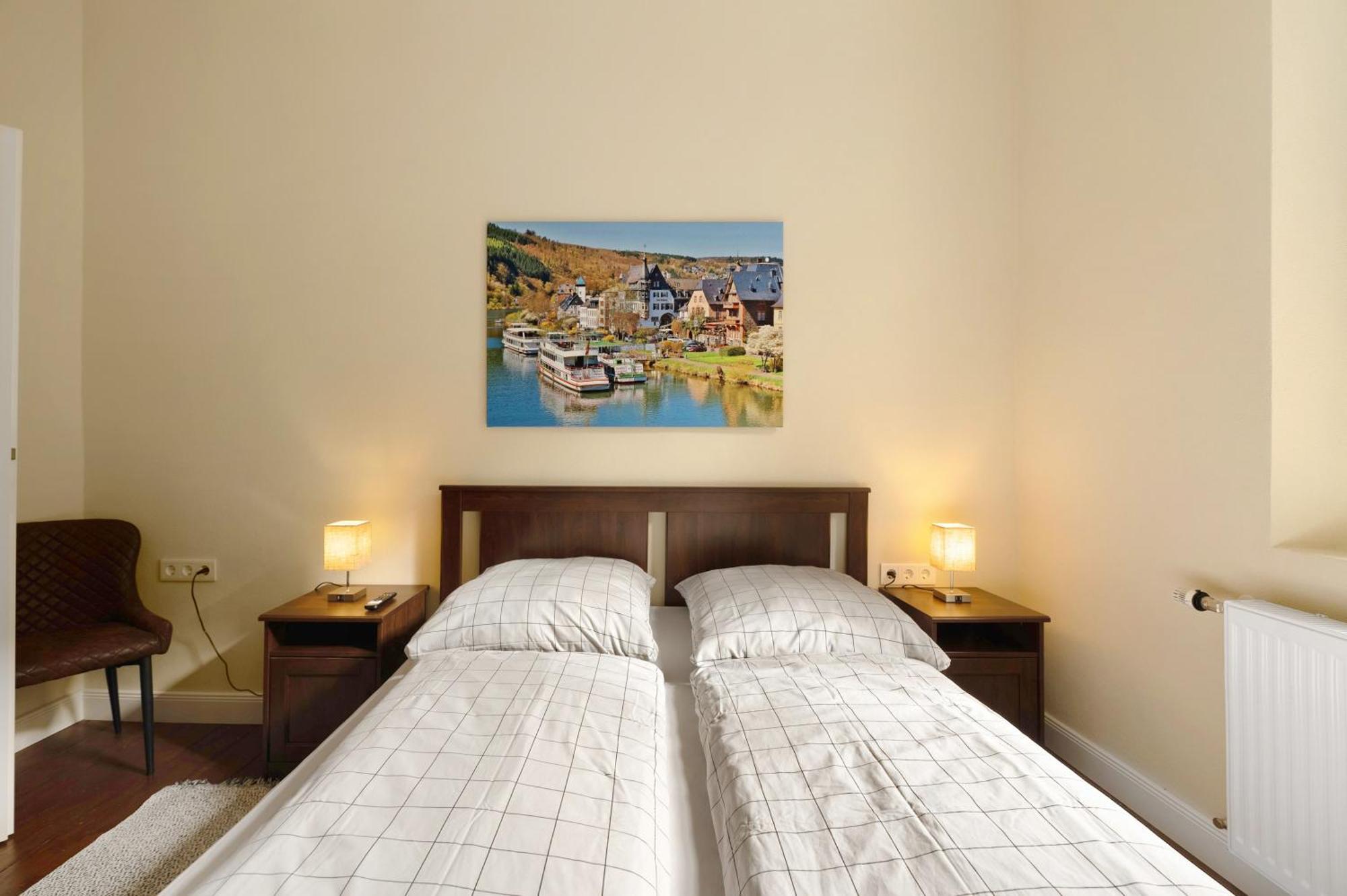 Apartment Alte Stadtvilla Am Weinberg 1 *